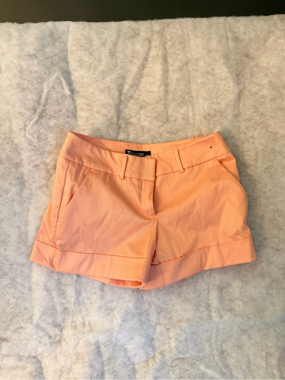 New York & Company Peachy High-Rise Cuffed Women's Shorts